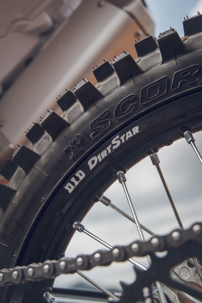 Triumph-TF-450-X-2026-detale-8