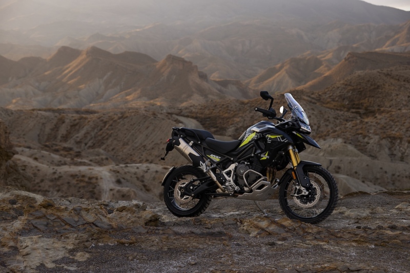 Triumph_Tiger_1200_Desert_Edition_MY26_CW4I0893_GE
