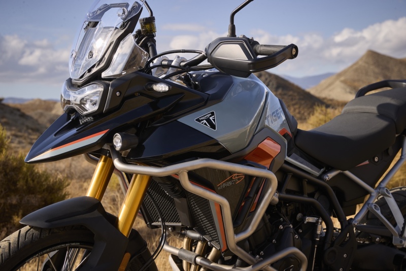 Triumph_Tiger_900_Desert_Edition_MY26_CW4I1349_GE