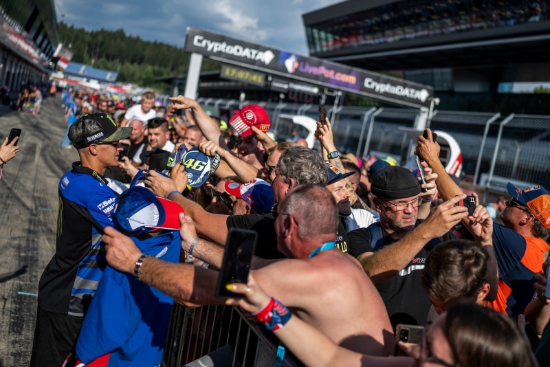 Licytuj autograf wybranego zawodnika MotoGP