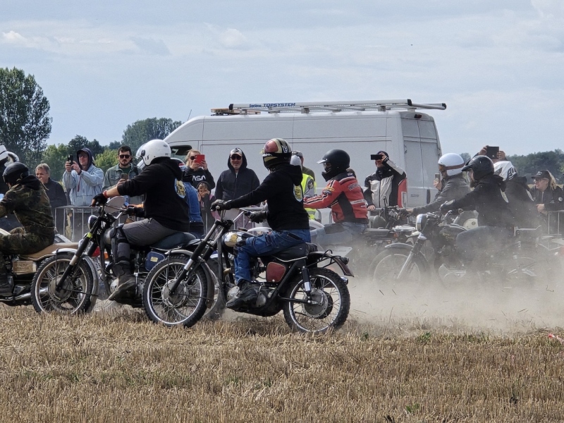 Cross-Country-Motocykli-Zabytkowych-i-Klasycznych-2025-35