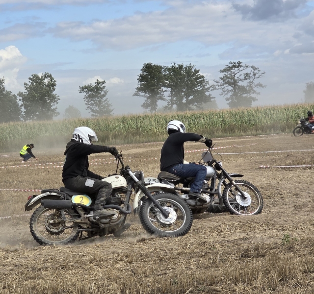 Cross-Country-Motocykli-Zabytkowych-i-Klasycznych-2025-40