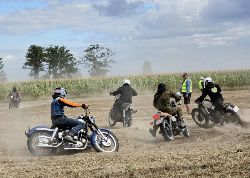 Cross-Country-Motocykli-Zabytkowych-i-Klasycznych-2025-41