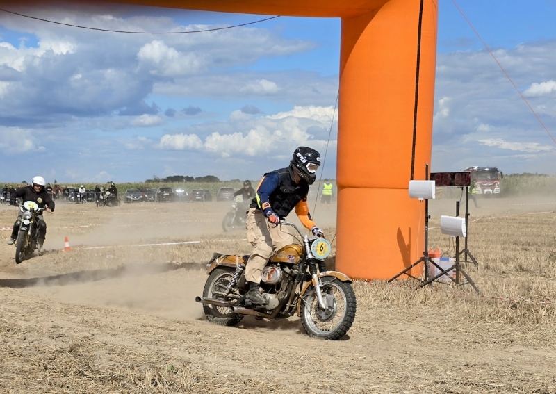 Cross-Country-Motocykli-Zabytkowych-i-Klasycznych-2025-42