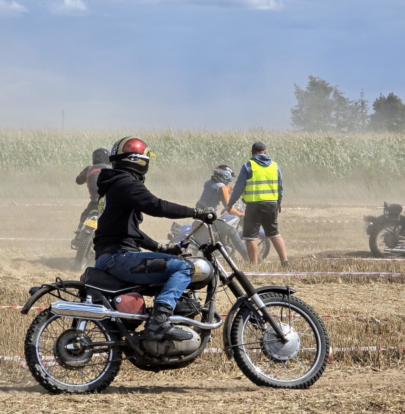 Cross-Country-Motocykli-Zabytkowych-i-Klasycznych-2025-43