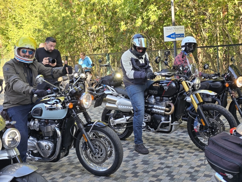 XI-spotkanie-klasycznych-triumphow-2025-13