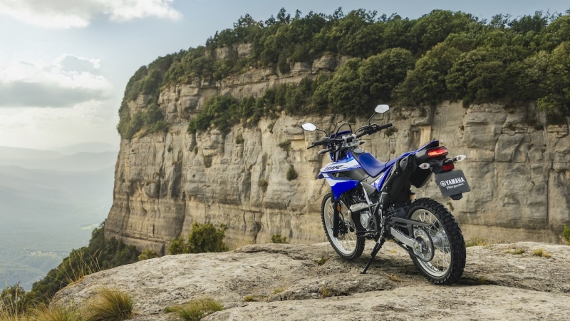 Yamaha-WR125R-2026-statyka-20