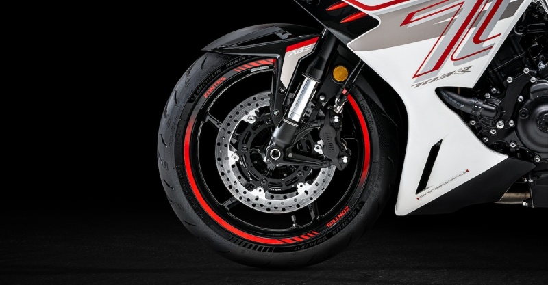 zontes-703-rr-studio-akcja-32