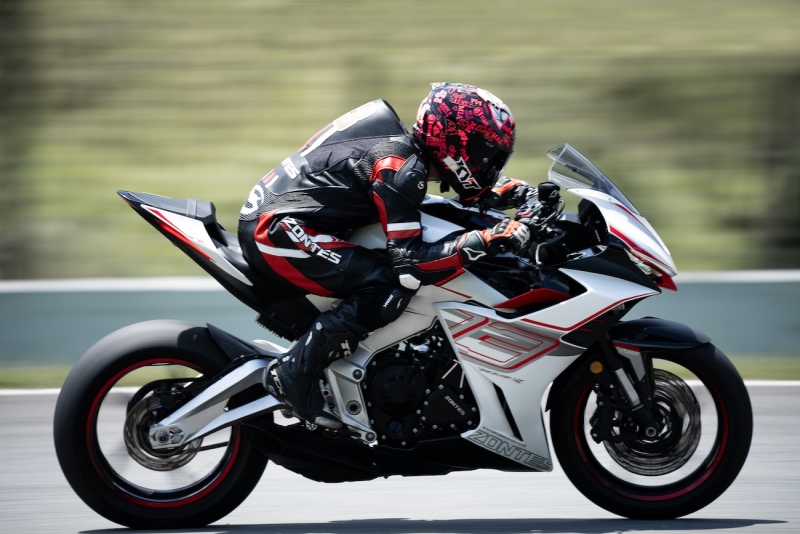 zontes-703-rr-studio-akcja-53