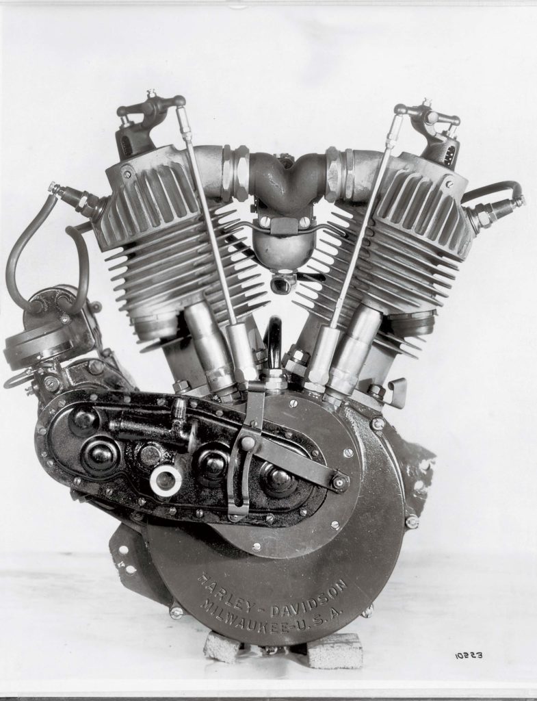 Chłodzony powietrzem silnik Harleya z początku XX wieku.