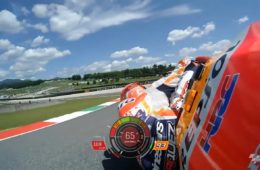 65 stopni w zakręcie - tak to robi Marc Marquez