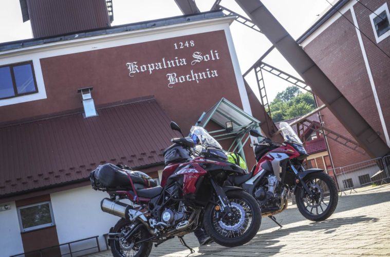 Luźne rozmowy o Benelli TRK502X oraz Hondzie CB500X