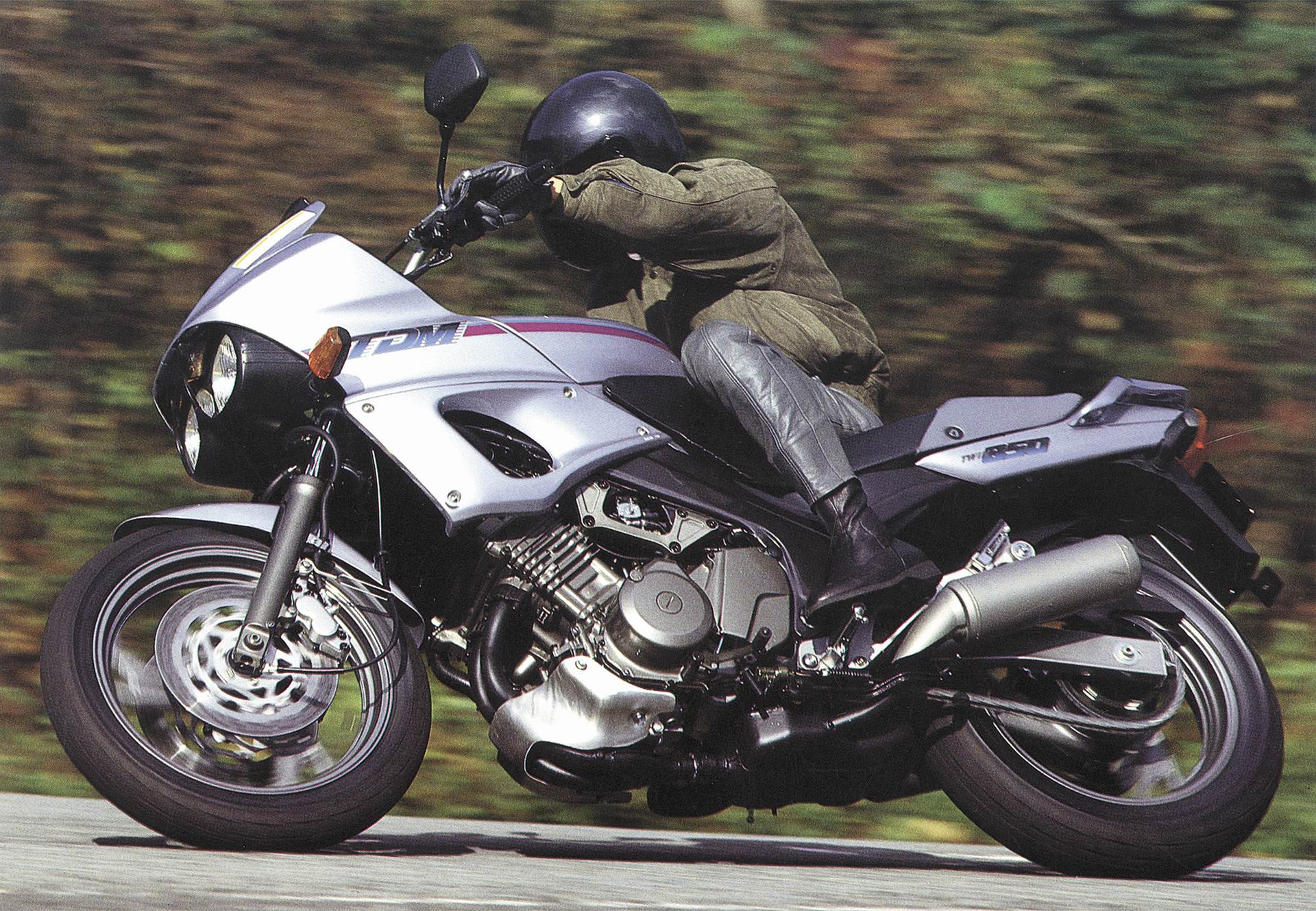 Yamaha TDM 900 - motocykl używany