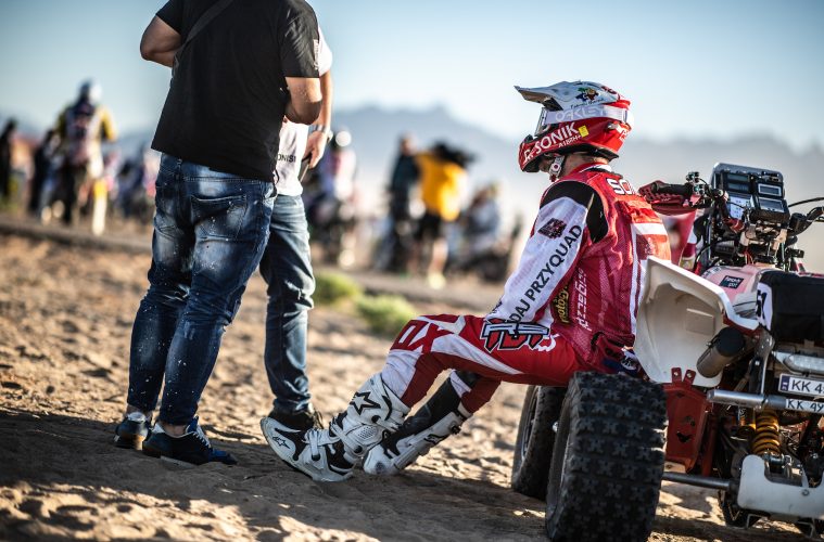 Dakar 2020. Rafał Sonik, etap I