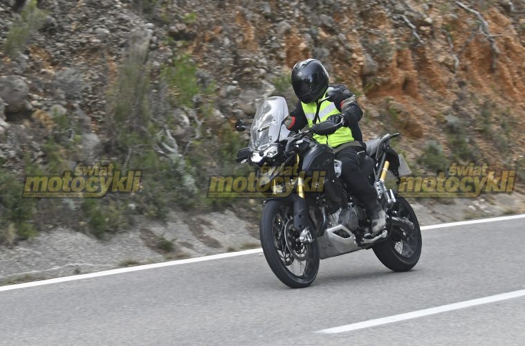 Nowy Triumph Tiger 2021 - Zdjęcia szpiegowskie