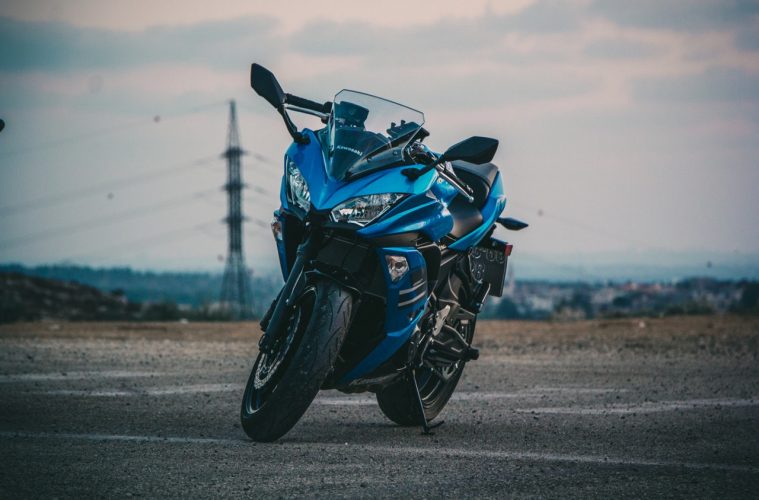 Zakup motocykla – chwilówka czy pożyczka ratalna?