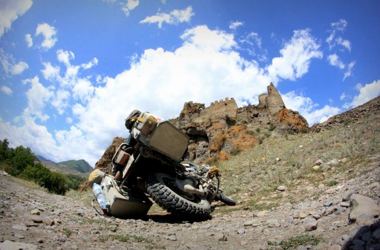 Kufry czy sakwy? Tobiasz Kukieła