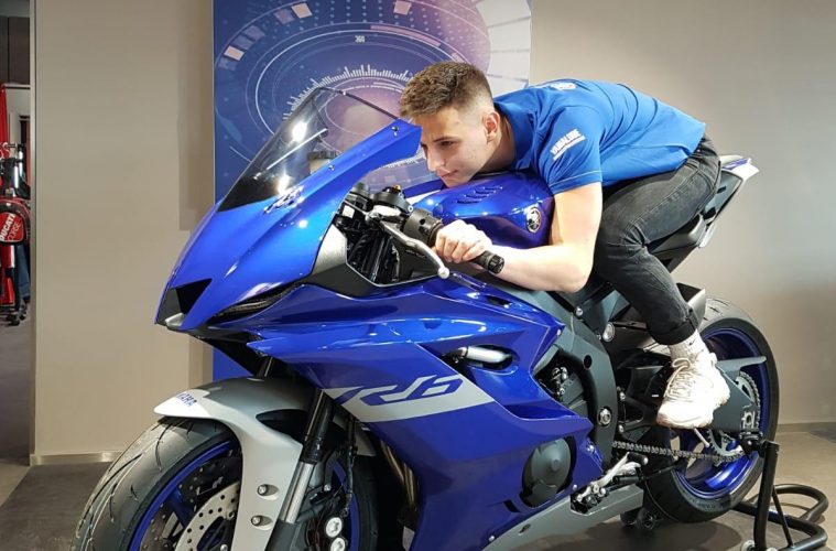 Daniel Blin na Yamasze R6 w 2021 roku