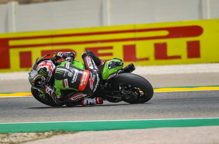 Jonathan Rea w akcji w Aragonii