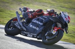 Pecco Bagnaia podczas testów MotoGP w Jerez w listopadzie 2021
