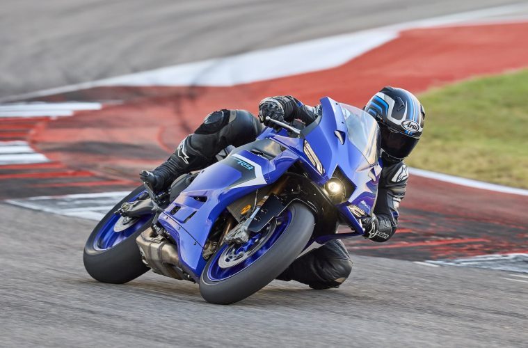 Yamaha R9 w akcji na torze Circuit of the Americas