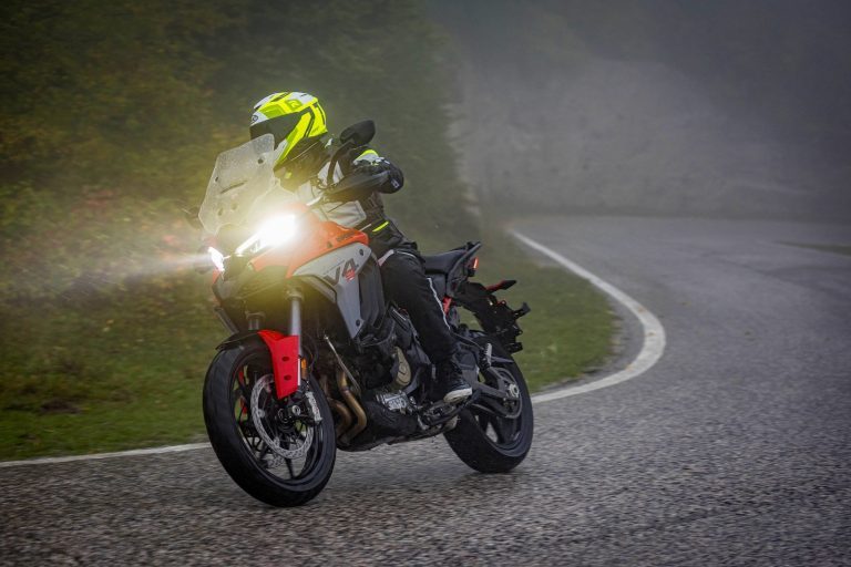 Ducati Multistrada V4 S. Nowa twarz widlastej czwórki