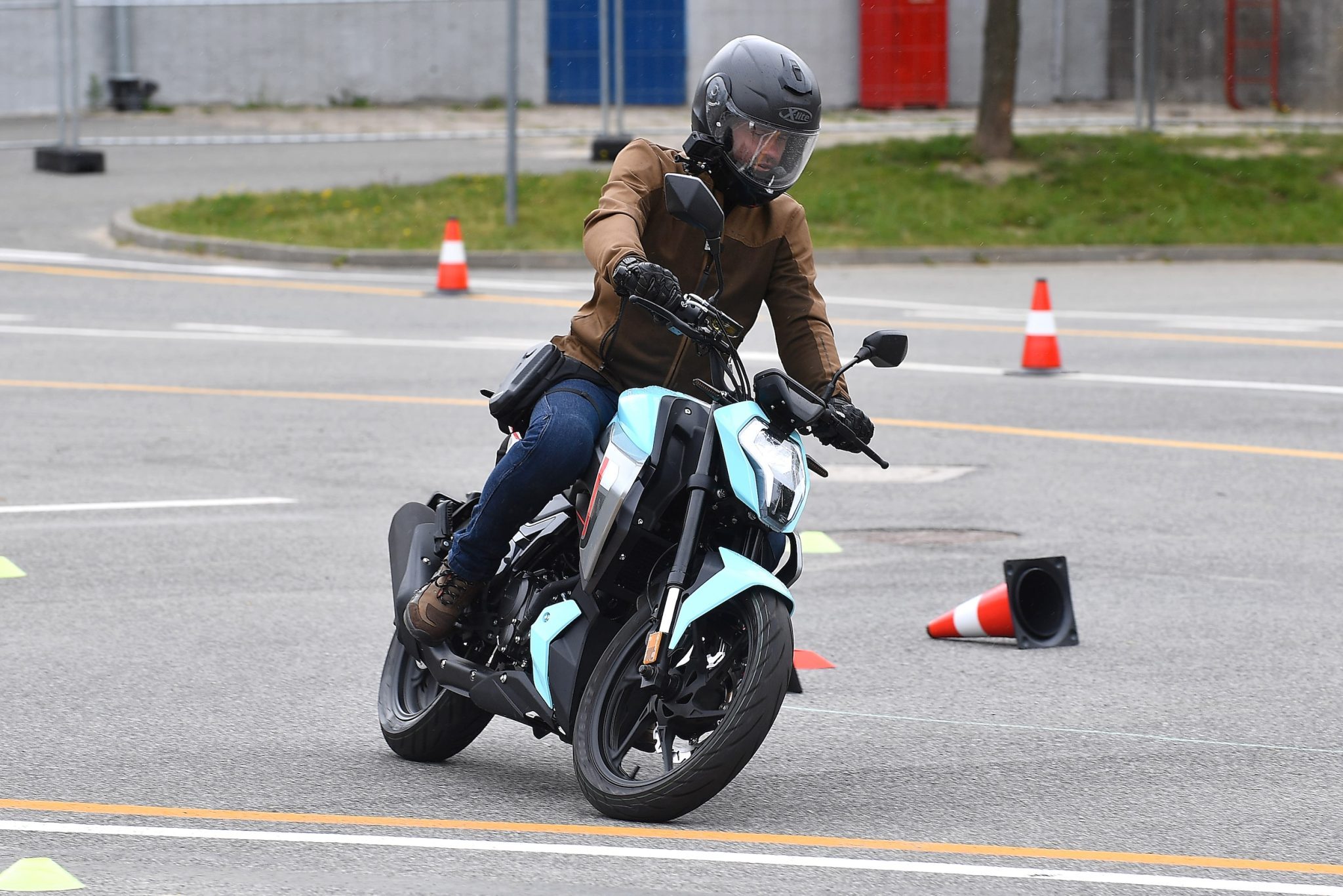 Custom 125 Cafe Racers Morbidelli F125 test | Świat Motocykli
